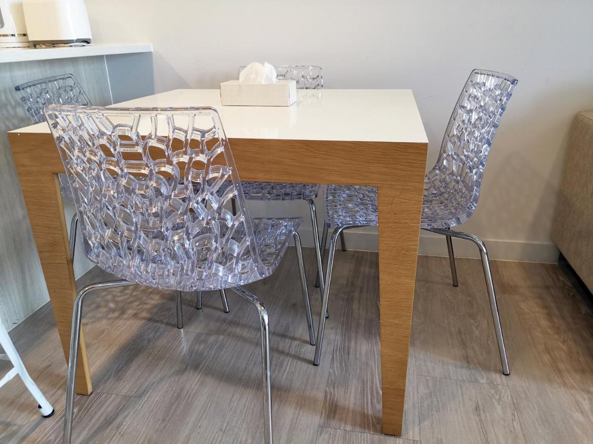 Modern 2 Bedroom Apartment 1 Minute To Skytower Auckland Esterno foto