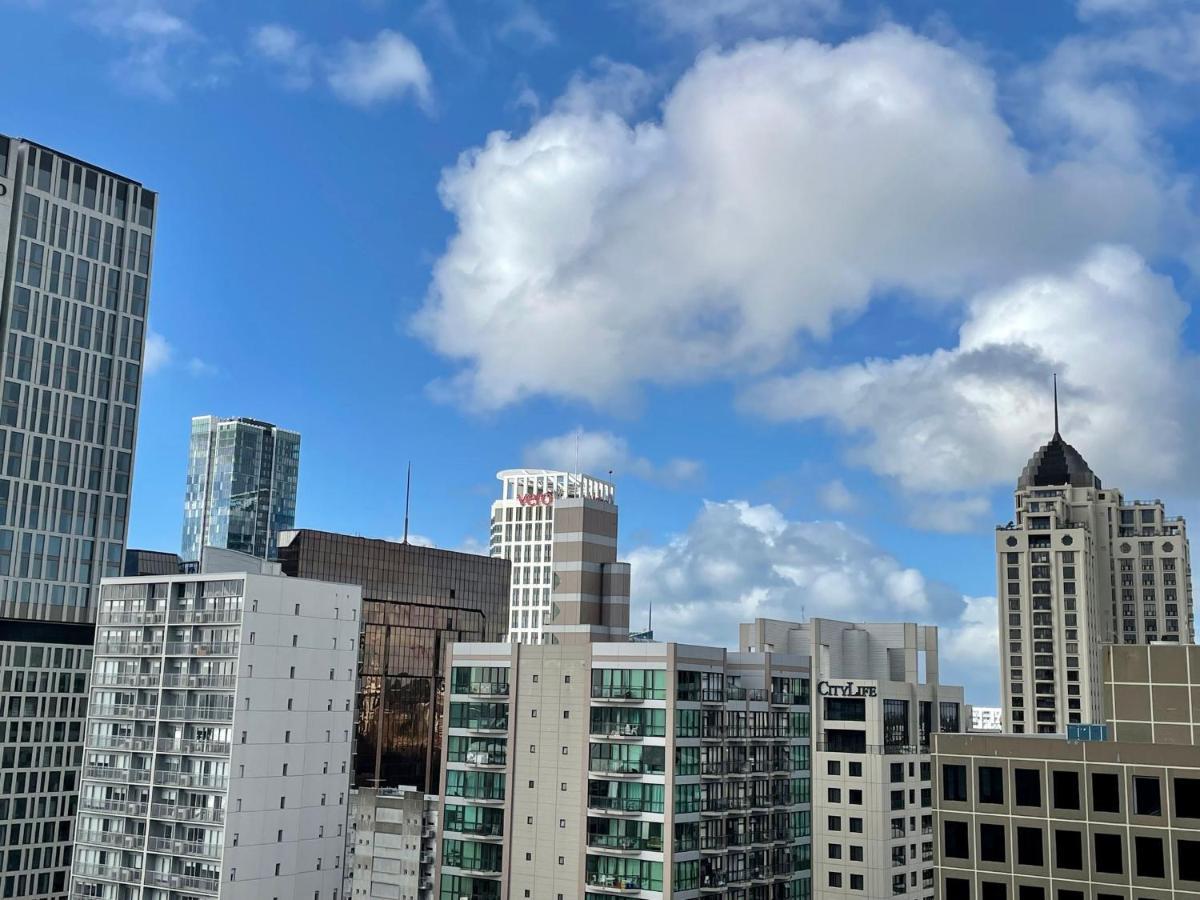 Modern 2 Bedroom Apartment 1 Minute To Skytower Auckland Esterno foto